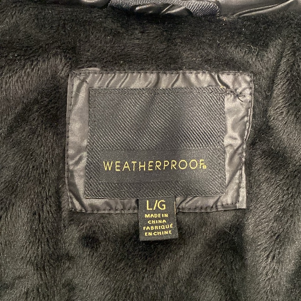 Weatherproof Packable Puffer Vest - Picture 5 of 6